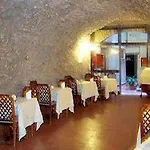Teatro Di Pompeo 3* Rzym