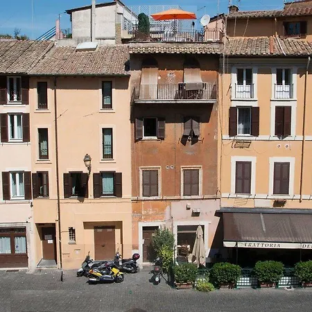 Teatro Di Pompeo 3* Rome