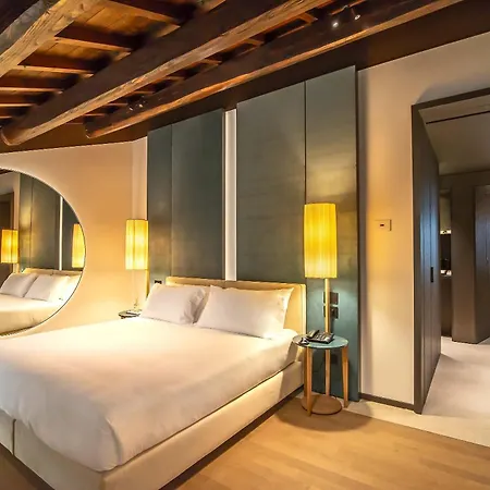 Hotel Domus Teatro Di Pompeo Rzym
