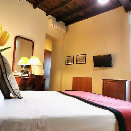 酒店 Domus Teatro Di Pompeo 4*