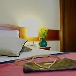 Otel Teatro Di Pompeo 3*